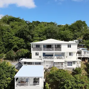  Hébergement de vacances La Clement